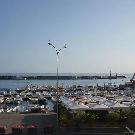 Il Porto Capri Casa Vacanza Exterior photo